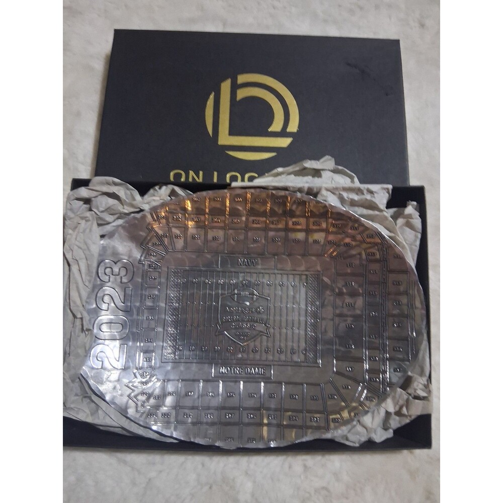 Notre Dame & Navy metal commemorative oval dish by Wendell August Forge